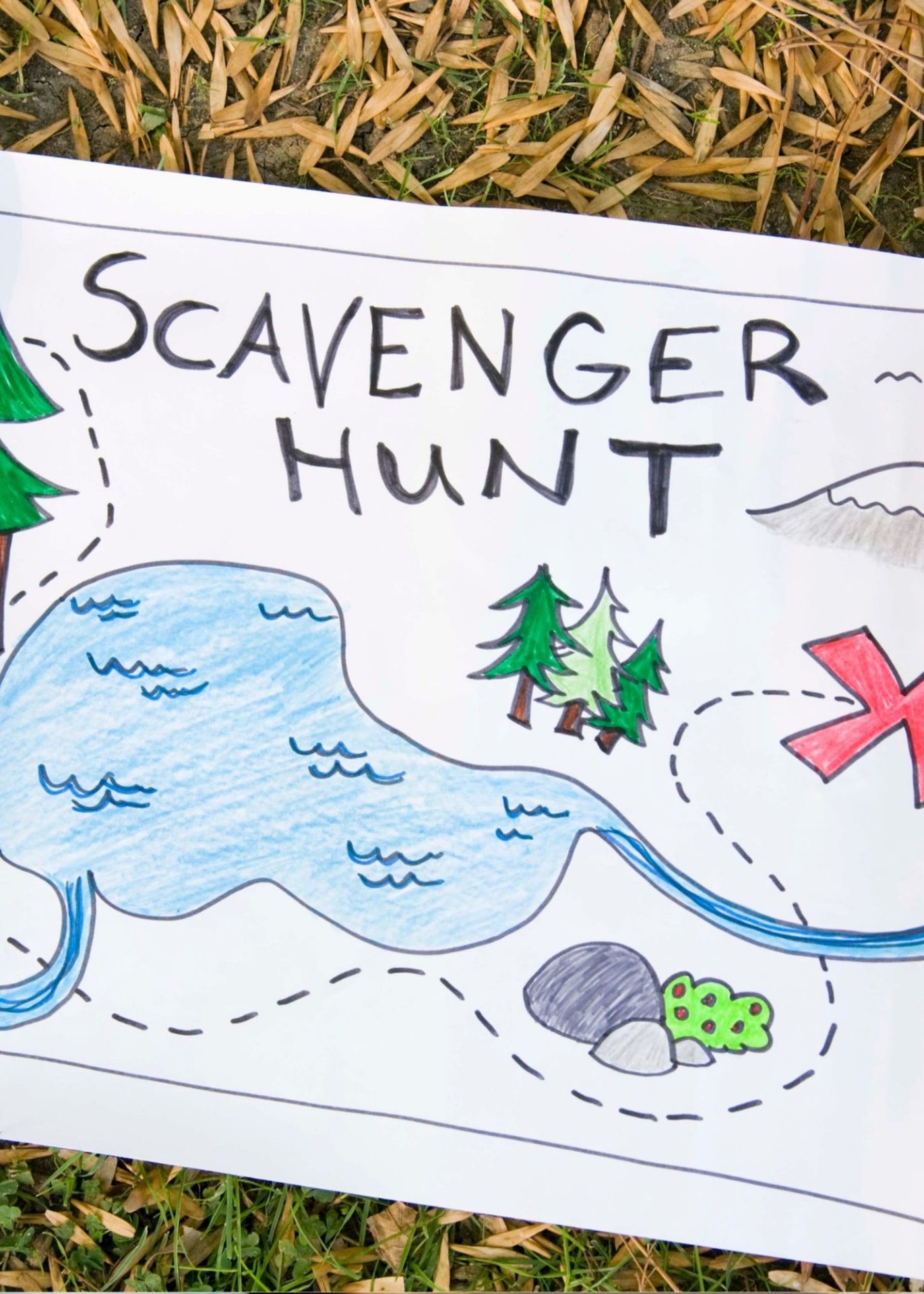 Indoor & Outdoor Scavenger Hunt Ideas for Kids - Kids in the Middle